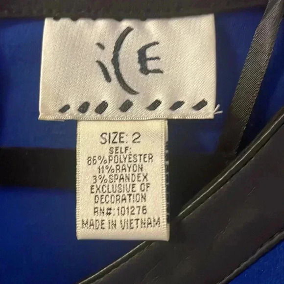 Ice dress - Picture 2 of 4